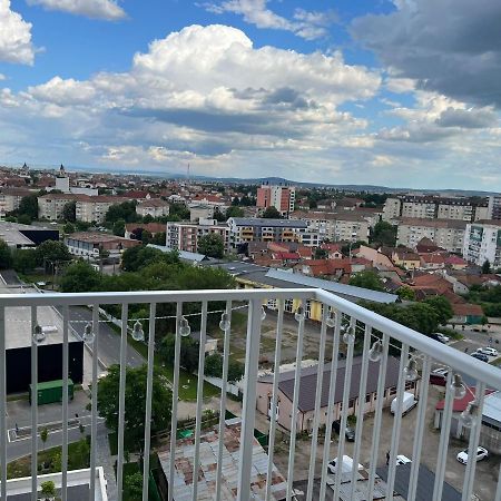 Glim Suite Oradea Exterior foto